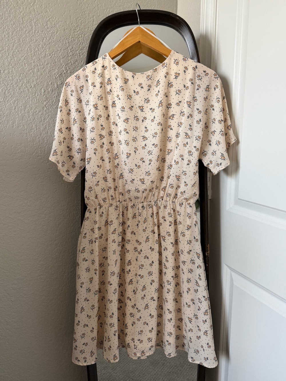 Sienna Sky Ivy Floral Mini Dress - Medium - Picture 2 of 5